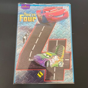 Auto Biglietto di auguri per il 4 ° compleanno