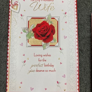 Cartão de felicitações de feliz aniversário para esposa