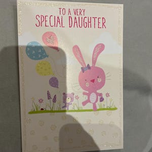 Cartão de felicitações de aniversário para filha
