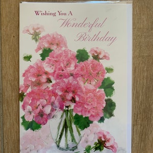 Cartão de felicitações de feliz aniversário com flores