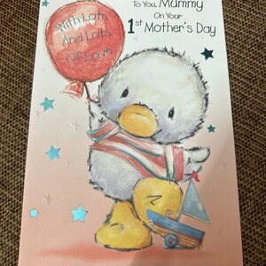Mamma per la tua prima festa della mamma. Biglietto di auguri per la festa della mamma.