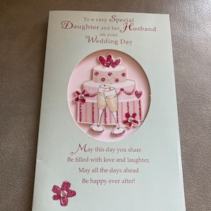 Cartão de felicitações da filha e do marido no dia do seu casamento