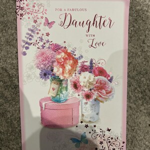 Cartão de felicitações de aniversário para filha