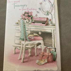 Adolescent sur votre carte de vœux d’anniversaire