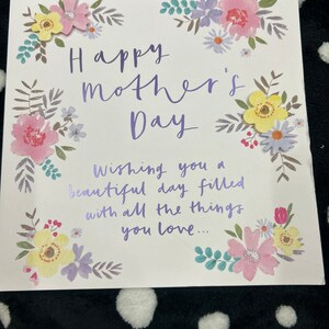 Grande biglietto di auguri per la festa della mamma