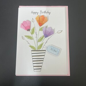 Cartão de felicitações de feliz aniversário com flores 3D