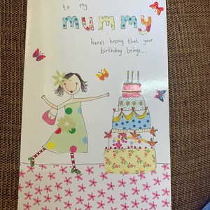 Cartão de felicitações de feliz aniversário para mamãe