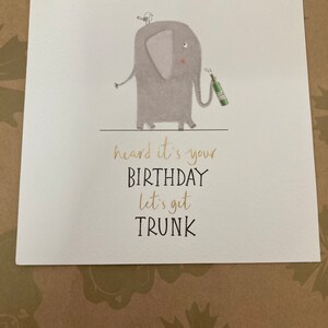Joyeux anniversaire Carte de vœux d’éléphant