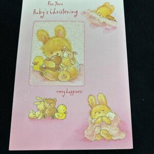 Sur la carte de vœux de baptême de baptême de votre petite fille