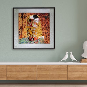 Asain Silk art handmade Embroidery Gustav Klimt &quot; Kiss&quot;Home Decor 25.2 X 25.2 inches.