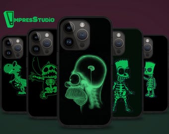 Funda para teléfono con personaje de anime de rayos X que brilla en la oscuridad