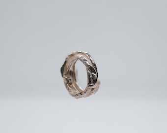 Hancrafted unisex silver ring