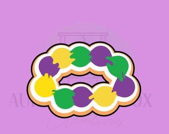 King Cake With Middle Cut Out | Cookie Cutter