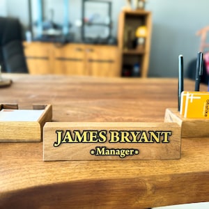 Set di targhette da scrivania in legno personalizzate, targhetta con nome solida fatta a mano, organizer per carte da scrivania, portapenne e blocco note