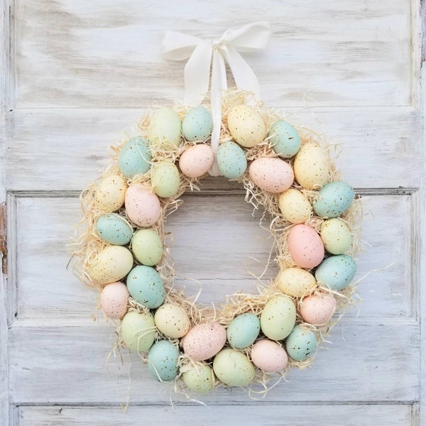 Easter Egg Wreath, Front Door Easter Wreath, Pantry Wreath, Farmhouse Speckled Easter Egg Wreath, Spring Home Decor, Kitchen Egg Wreath,