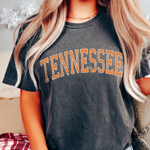 Comfort Colors® Shirt, Tennessee Shirt, Tennessee Vintage, Tennessee Football, Game Day Shirt, Tennessee Travel, Retro Style Shirt