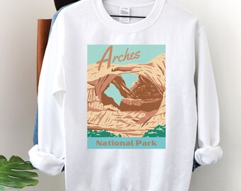 ARCHES National Park Vintage Retro Style Unisex Sweatshirt, Moab Utah Sweatshirt, National Park Sweatshirt for Him or Her
