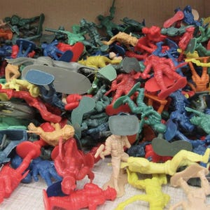 Grab Bag of 10 Vintage Plastic Toy Soldiers, Cowboys and Indians