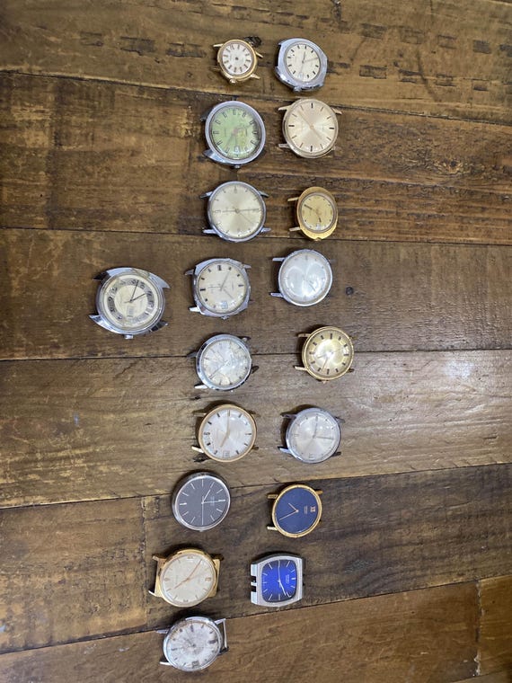 Watch collection (non-working) - image 2