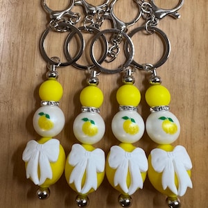 Lemon with bow keychain