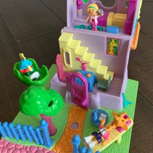 Polly Pocket Giraffe House - 1994 Bluebird Toys - 100% Complete