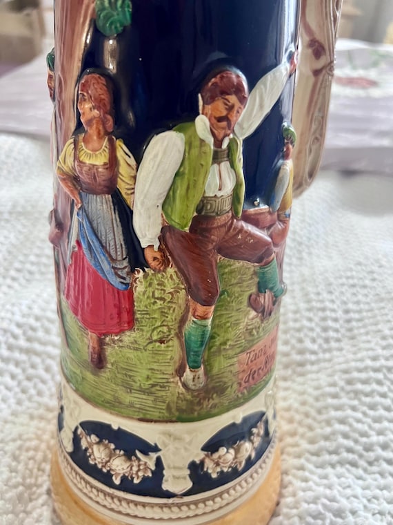 Large Gerz German Beer Stein 2 Liter Lidded Tankard Tanz Auf Der