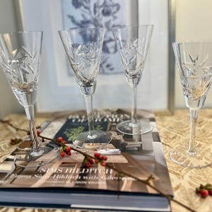 Vintage 1970’s Clear Crystal Champagne Glass, Crystal Flute Pinwheel Cut Criss Cross Pattern, Set of 4