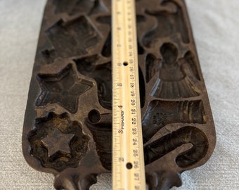Vintage John Wright Cast Iron Christmas Cookie Pan, Holiday Baking