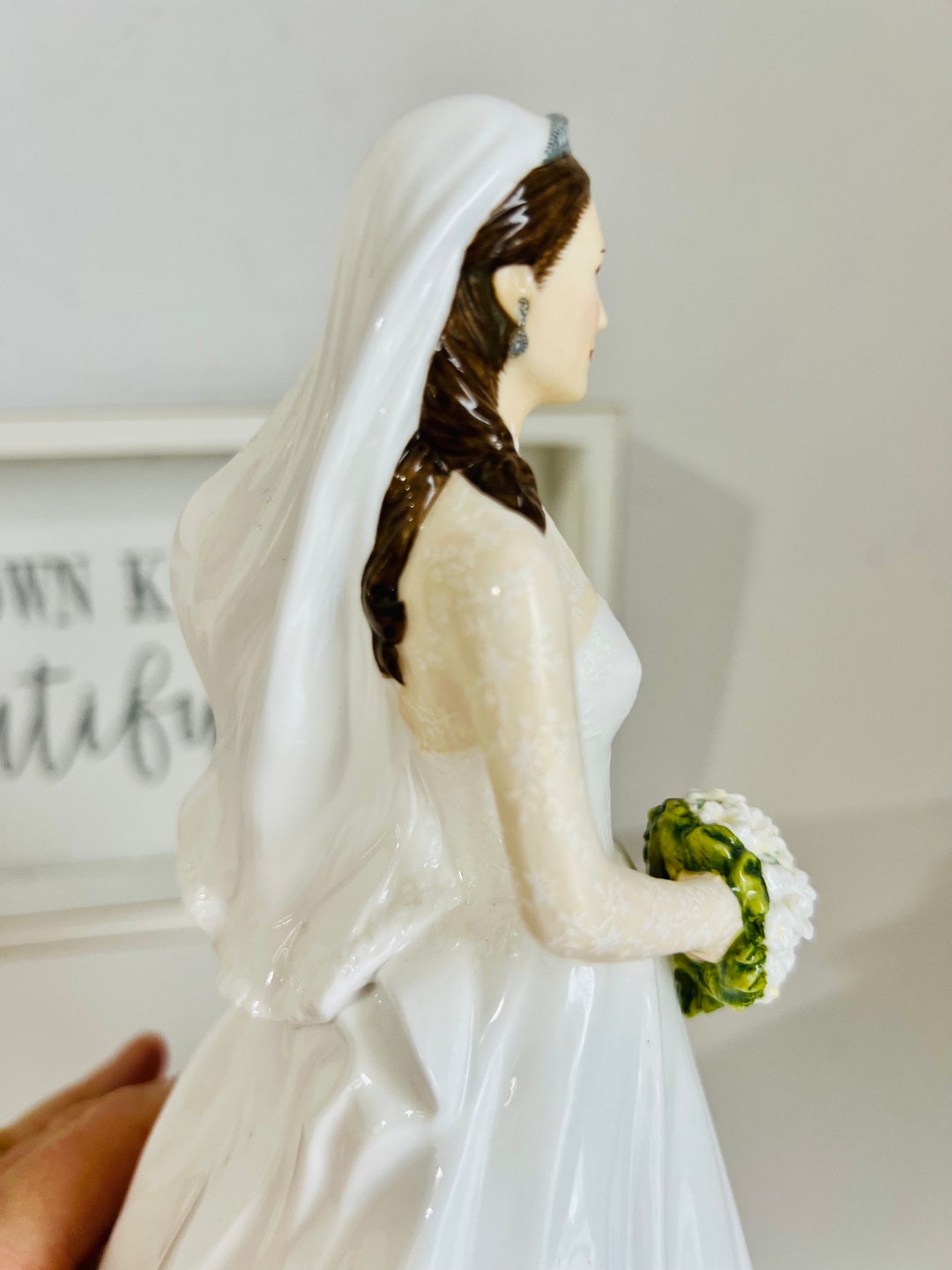 Royal Doulton Kate Middleton Figurine HN5559 by Neil Welch, Wedding Day