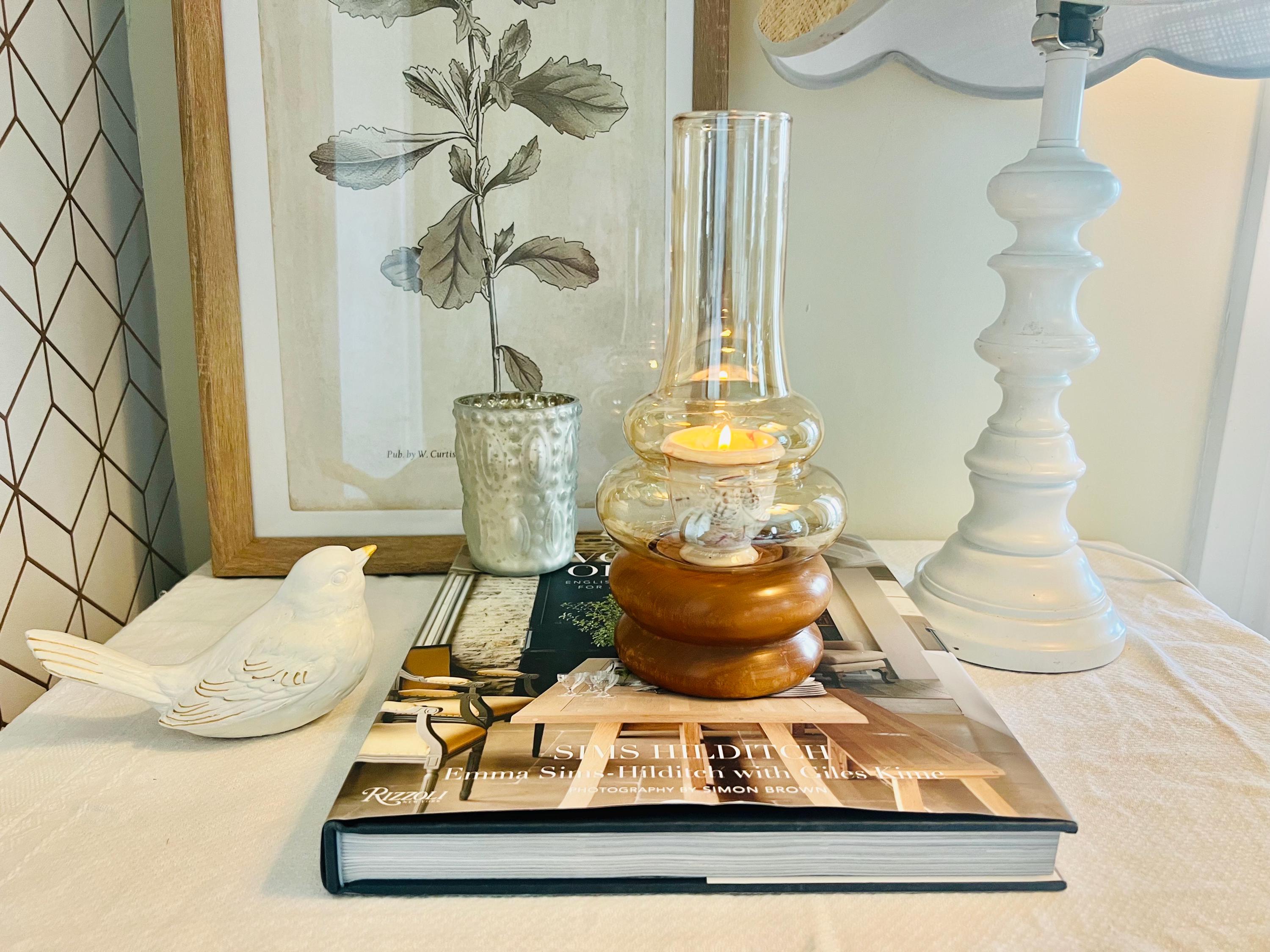 ヴィンテージの木製イエローガラスキャンドルホルダー、Ent Works