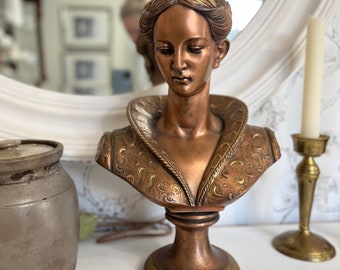 Arnoldo Giannelli albasten buste sculptuur | Italiaans neoklassiek vrouwelijk standbeeld | Vintage Medici-kraag kunstbuste