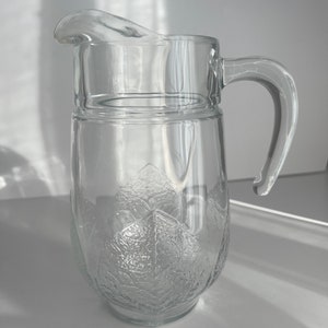 HALF GALLON SIZED CLEAR PRESSED GLASS PITCHER LEAF VINE ETCHING 1