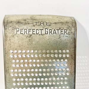 Vintage The Perfect Grater Tin Farmhouse Kitchen Cheese Grater