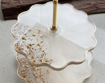 Glittering Cake Presentation: Handcrafted RESİN CAKE STANDs - Tiered Delights, Crystal Allure