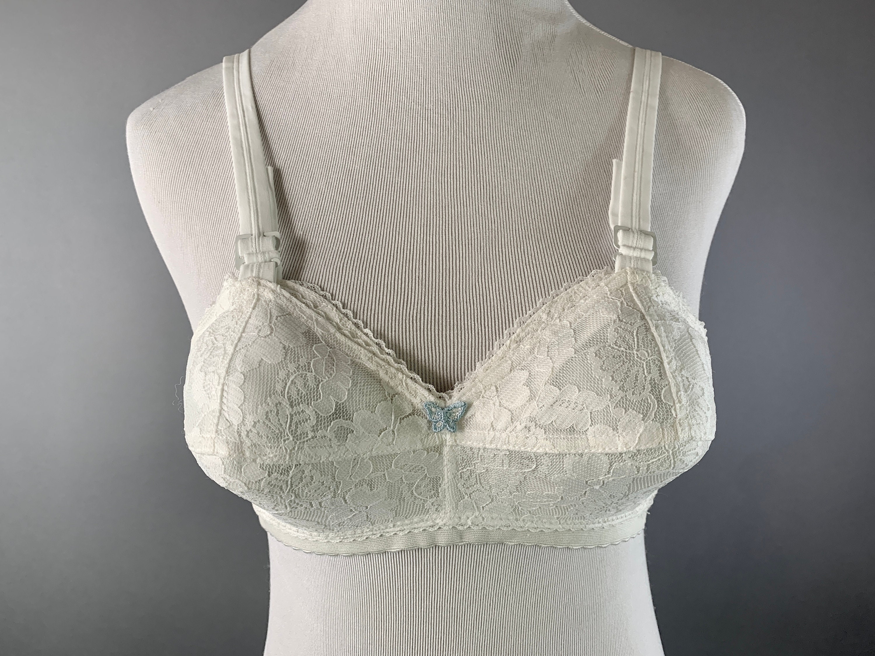 B to K Cups Vintage 60s Bullet Lace Bra 26B 26C 28B 28C 28D Etsy