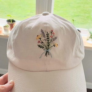 Hand gestickt Wildblumen Blumenstrauß Baseball Cap