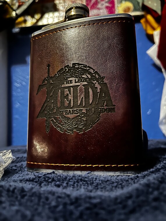 Legend zelda tears kingdom  flask 8 oz