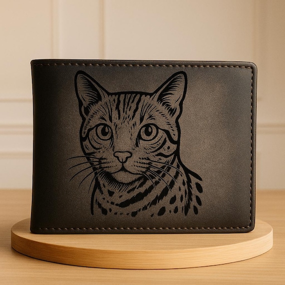 Personalized Bengal Cat Engraved Leather Wallet – Custom Pet Memorial Gift, Handmade Bifold for Cat Lovers, Unique Feline Artwork Wallet