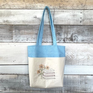 Cartable en coton, sac brodé fait main pour les amoureux des livres