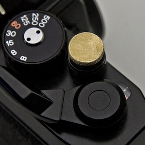 soft shutter release button gold compatible x leica M6 M7 MP M8 M9 M9-P M10 246 ME M-P 240 M 262 M10 M10-P M10-D M11 M11-P M10-R Q3 D-LUX 8