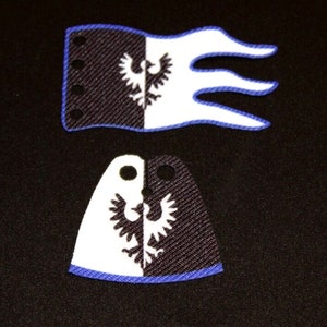 1x flag and 1x cape, flag cape, eagle, compatible with mini figure knight&#39;s castle, knight, figures, black white blsu (G)