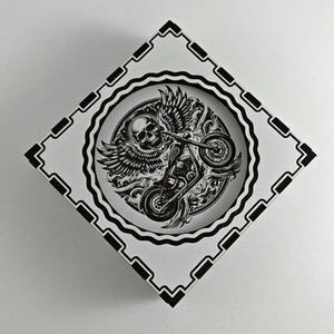 Motorcycle Coaster Set – 6 Wooden Coasters with Storage Box – Handmade Gift for Bikers & Motor Enthusiasts