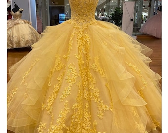 Yellow Quinceanera Dress Lace Appliques Crystals Ball Gown Prom Dresses Sweet 15 16 Birthday Dress Lace Up Back Wedding Dresses