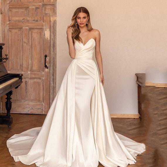 wedding dress with removable train