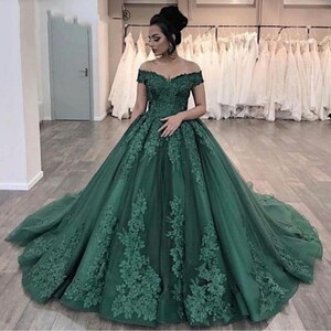 Vestido de Quinceanera Verde Esmeralda Off-the-Shoulder Prom - Etsy España Vestido de Quinceanera Verde Esmeralda Off-the-Shoulder Prom - Etsy España
