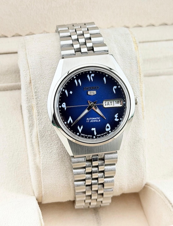 Classic Seiko 5 Arabic Men's wrist Automatic Move… - image 4
