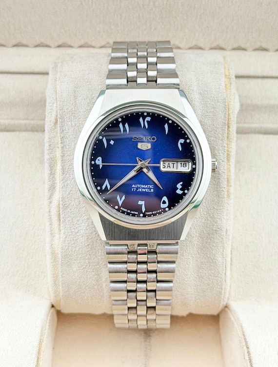 Classic Seiko 5 Arabic Men's wrist Automatic Move… - image 6