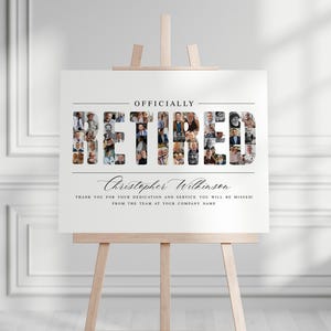 Op de afbeelding: Een wit bord op een houten ezel, met het woord "RETIRED" in grote letters gevuld met foto's. Het bord bevat ook de naam "Christopher Wilkinson" en een bedankbericht.