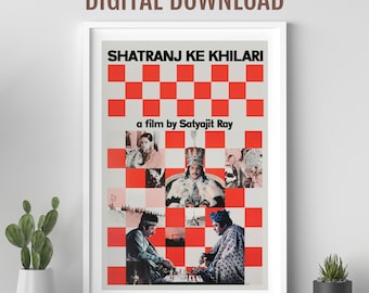 Puede incluir: Un póster de película vintage para la película "Shatranj Ke Khilari", una película de Satyajit Ray. El póster presenta un tablero de ajedrez rojo y blanco con imágenes de personajes de la película.