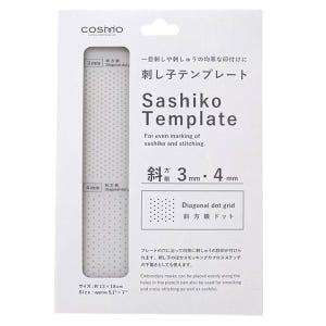 以下が含まれることがあります： 白いSashikoテンプレートがパッケージに入っています。テンプレートは、刺し子とステッチングを均等にマークするためのものです。パッケージには日本語と英語のテキストが含まれており、サイズは約13 x 18 cmです。